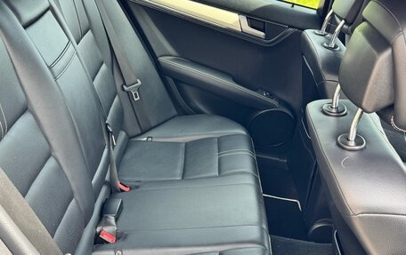 Mercedes-Benz C-Класс, 2012 год, 1 600 000 рублей, 15 фотография