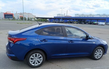 Hyundai Solaris II рестайлинг, 2022 год, 1 805 000 рублей, 2 фотография