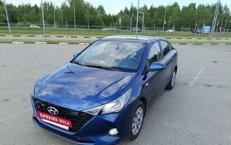 Hyundai Solaris II рестайлинг, 2022 год, 1 805 000 рублей, 7 фотография