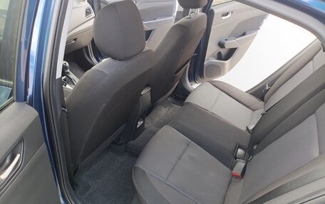 Hyundai Solaris II рестайлинг, 2022 год, 1 805 000 рублей, 10 фотография