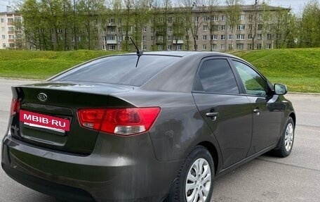 KIA Cerato III, 2011 год, 700 000 рублей, 6 фотография