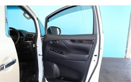 Toyota Alphard III, 2020 год, 3 450 000 рублей, 12 фотография