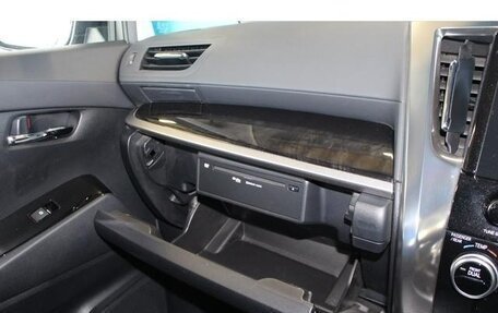 Toyota Alphard III, 2020 год, 3 450 000 рублей, 18 фотография