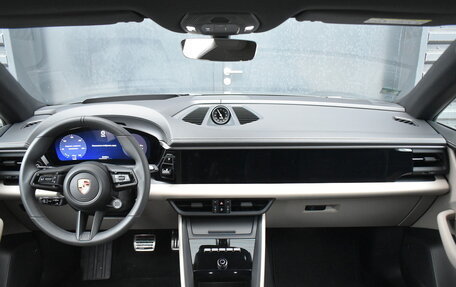 Porsche Macan, 2024 год, 17 350 000 рублей, 10 фотография