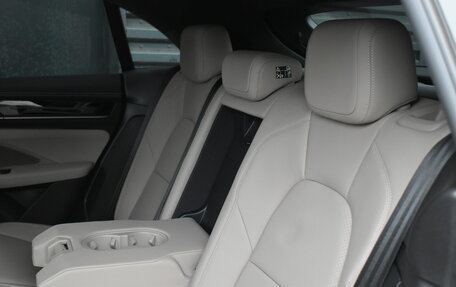 Porsche Macan, 2024 год, 17 350 000 рублей, 15 фотография