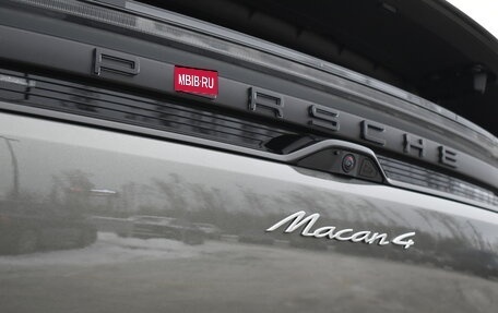 Porsche Macan, 2024 год, 17 350 000 рублей, 40 фотография