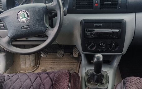 Skoda Octavia IV, 2002 год, 309 000 рублей, 7 фотография