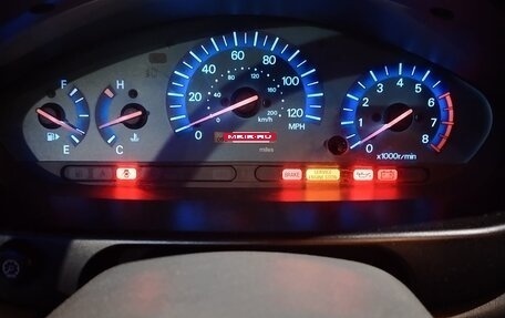 Mitsubishi Galant VIII, 2002 год, 350 000 рублей, 12 фотография