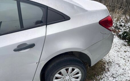 Chevrolet Cruze II, 2009 год, 185 000 рублей, 11 фотография