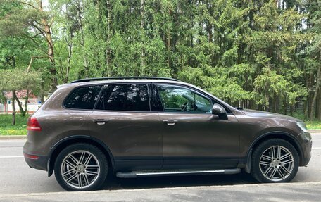 Volkswagen Touareg III, 2012 год, 1 950 000 рублей, 3 фотография