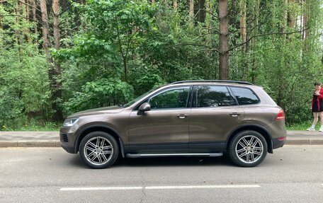 Volkswagen Touareg III, 2012 год, 1 950 000 рублей, 6 фотография