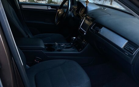 Volkswagen Touareg III, 2012 год, 1 950 000 рублей, 9 фотография