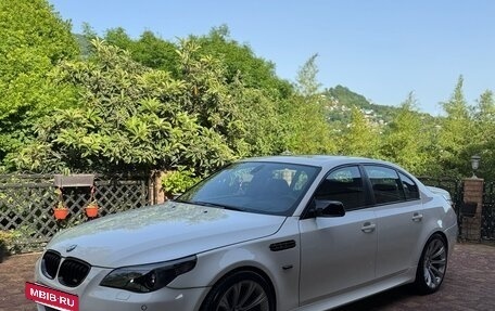 BMW 5 серия, 2005 год, 4 фотография