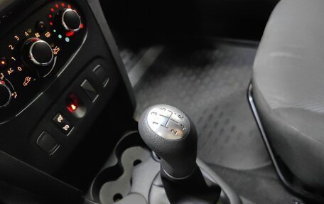 Renault Sandero II рестайлинг, 2014 год, 549 000 рублей, 17 фотография