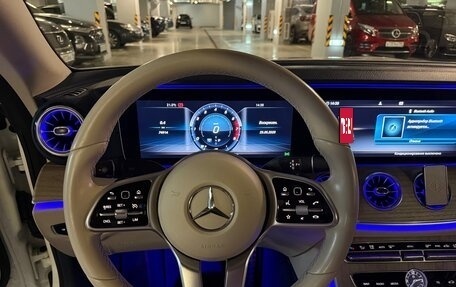 Mercedes-Benz E-Класс, 2018 год, 4 600 000 рублей, 20 фотография
