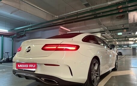Mercedes-Benz E-Класс, 2018 год, 4 600 000 рублей, 36 фотография