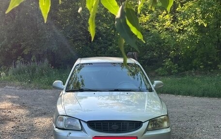 Hyundai Accent II, 2004 год, 305 000 рублей, 1 фотография