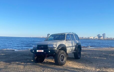 Toyota Land Cruiser 80 рестайлинг, 1996 год, 2 490 000 рублей, 4 фотография
