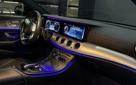 Mercedes-Benz E-Класс, 2019 год, 4 300 000 рублей, 4 фотография