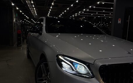 Mercedes-Benz E-Класс, 2019 год, 4 300 000 рублей, 15 фотография