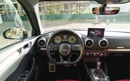 Audi S3, 2018 год, 2 890 000 рублей, 11 фотография