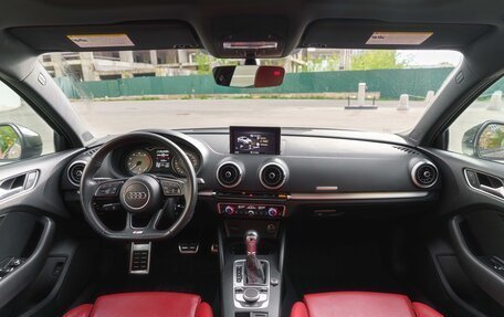 Audi S3, 2018 год, 2 890 000 рублей, 15 фотография
