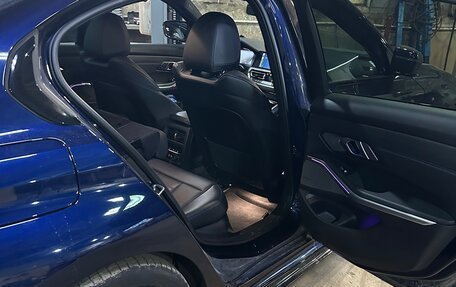 BMW 3 серия, 2019 год, 3 800 000 рублей, 8 фотография