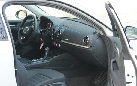 Audi A3, 2012 год, 1 890 000 рублей, 4 фотография