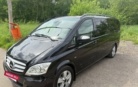 Mercedes-Benz Viano, 2013 год, 2 000 000 рублей, 2 фотография