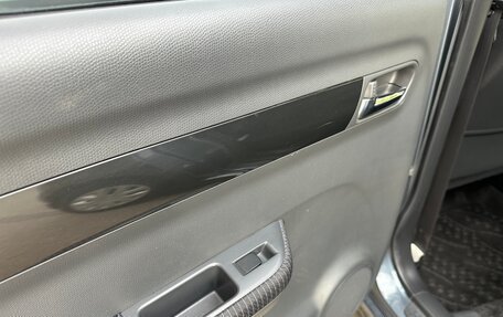 Suzuki Swift III, 2008 год, 725 000 рублей, 24 фотография