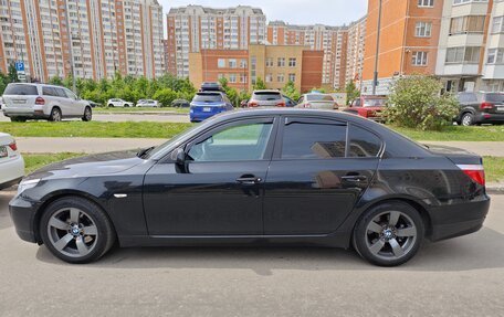 BMW 5 серия, 2008 год, 900 000 рублей, 3 фотография