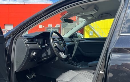 Skoda Superb III рестайлинг, 2019 год, 2 200 000 рублей, 7 фотография