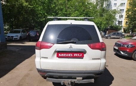 Mitsubishi Pajero Sport II рестайлинг, 2015 год, 1 450 000 рублей, 4 фотография