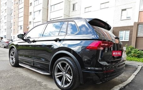 Volkswagen Tiguan II, 2018 год, 2 650 000 рублей, 6 фотография