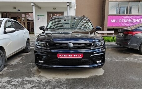 Volkswagen Tiguan II, 2018 год, 2 650 000 рублей, 4 фотография