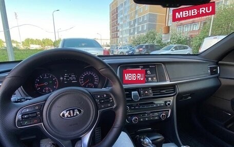 KIA Optima IV, 2017 год, 1 750 000 рублей, 3 фотография