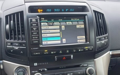 Toyota Land Cruiser 200, 2010 год, 4 150 000 рублей, 2 фотография