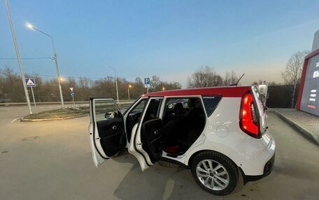KIA Soul II рестайлинг, 2018 год, 1 300 000 рублей, 8 фотография