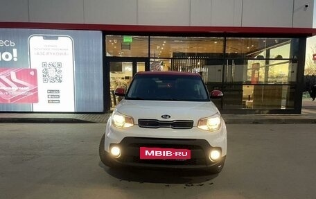 KIA Soul II рестайлинг, 2018 год, 1 300 000 рублей, 9 фотография