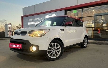KIA Soul II рестайлинг, 2018 год, 1 300 000 рублей, 3 фотография