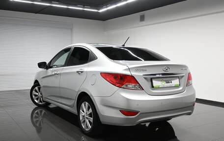 Hyundai Solaris II рестайлинг, 2013 год, 695 000 рублей, 6 фотография