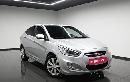 Hyundai Solaris II рестайлинг, 2013 год, 695 000 рублей, 5 фотография