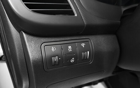 Hyundai Solaris II рестайлинг, 2013 год, 695 000 рублей, 19 фотография