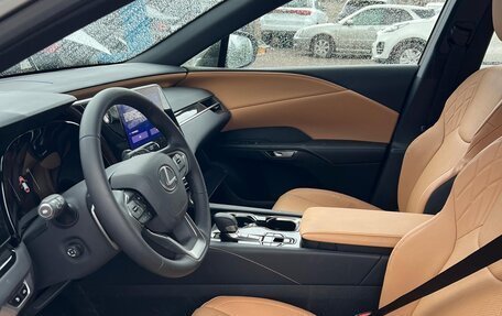 Lexus RX IV рестайлинг, 2025 год, 7 500 000 рублей, 4 фотография