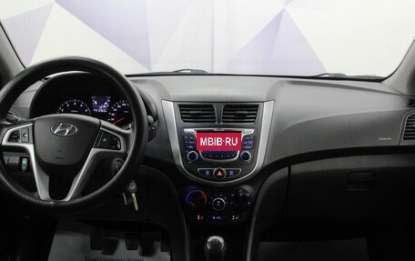 Hyundai Solaris II рестайлинг, 2013 год, 687 400 рублей, 11 фотография