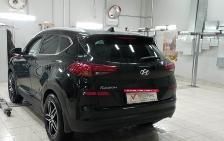 Hyundai Tucson III, 2018 год, 2 050 000 рублей, 4 фотография