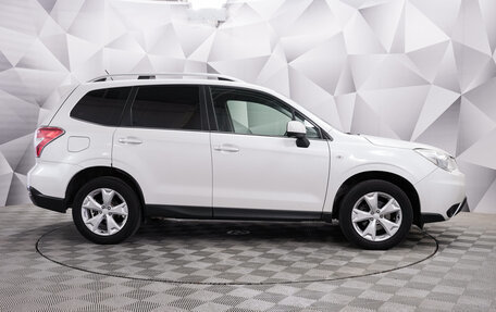 Subaru Forester, 2014 год, 1 575 000 рублей, 6 фотография