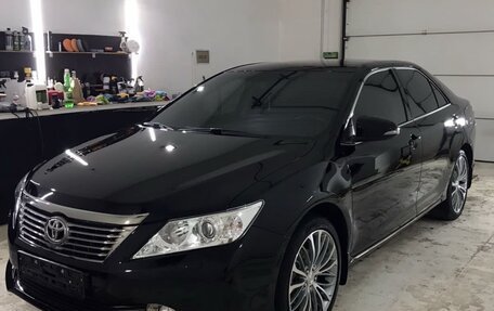 Toyota Camry, 2014 год, 1 920 000 рублей, 6 фотография