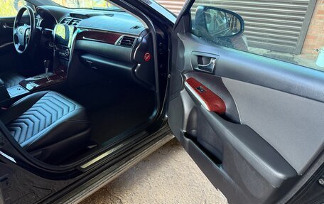 Toyota Camry, 2014 год, 1 920 000 рублей, 12 фотография