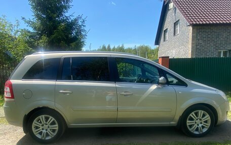 Opel Zafira B, 2008 год, 800 000 рублей, 6 фотография